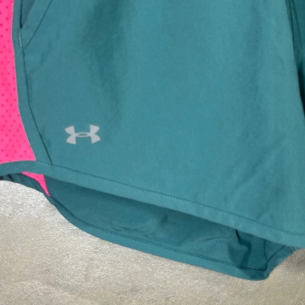 Under Armour Women Teal Pink Heatgear Running Shorts‎ Size Small Athletic